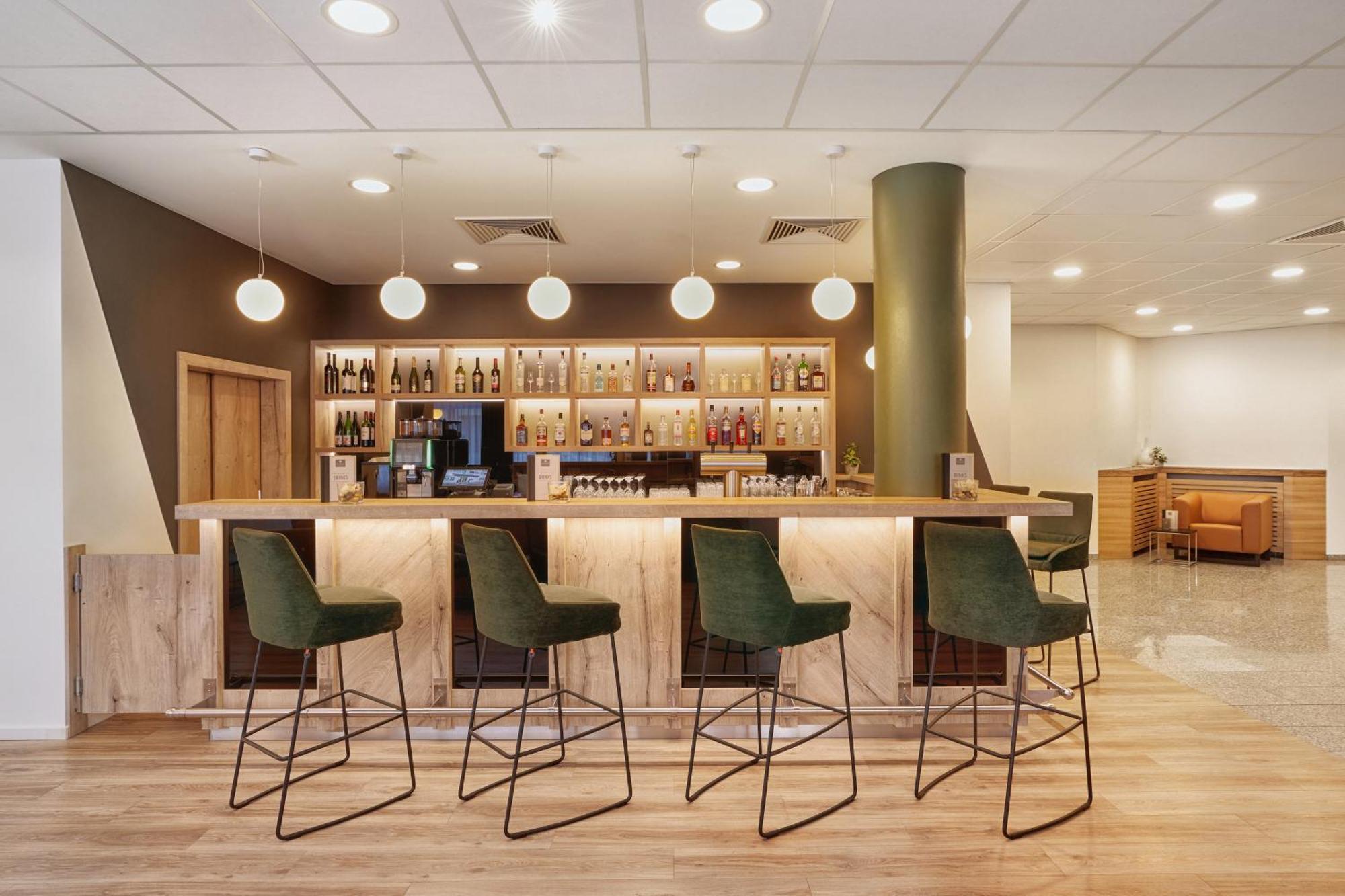 H+ Hotel Darmstadt Eksteriør billede